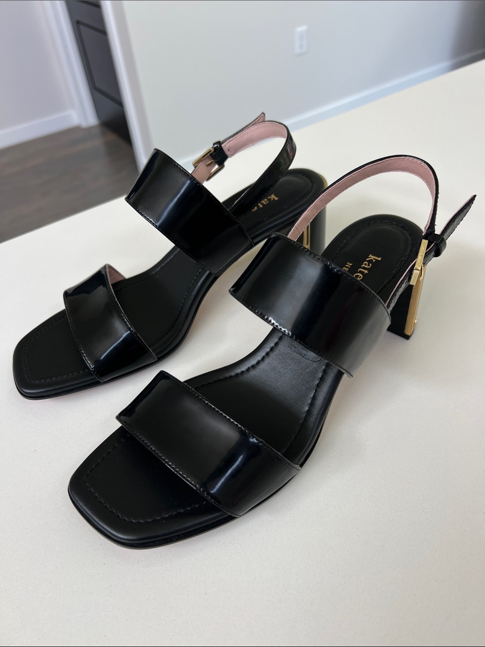Kate Spade merritt black patent leather open toe heel sandals gold tone hardware